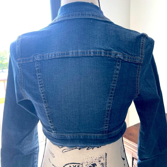Jean Jacket - Picture 4 of 5
